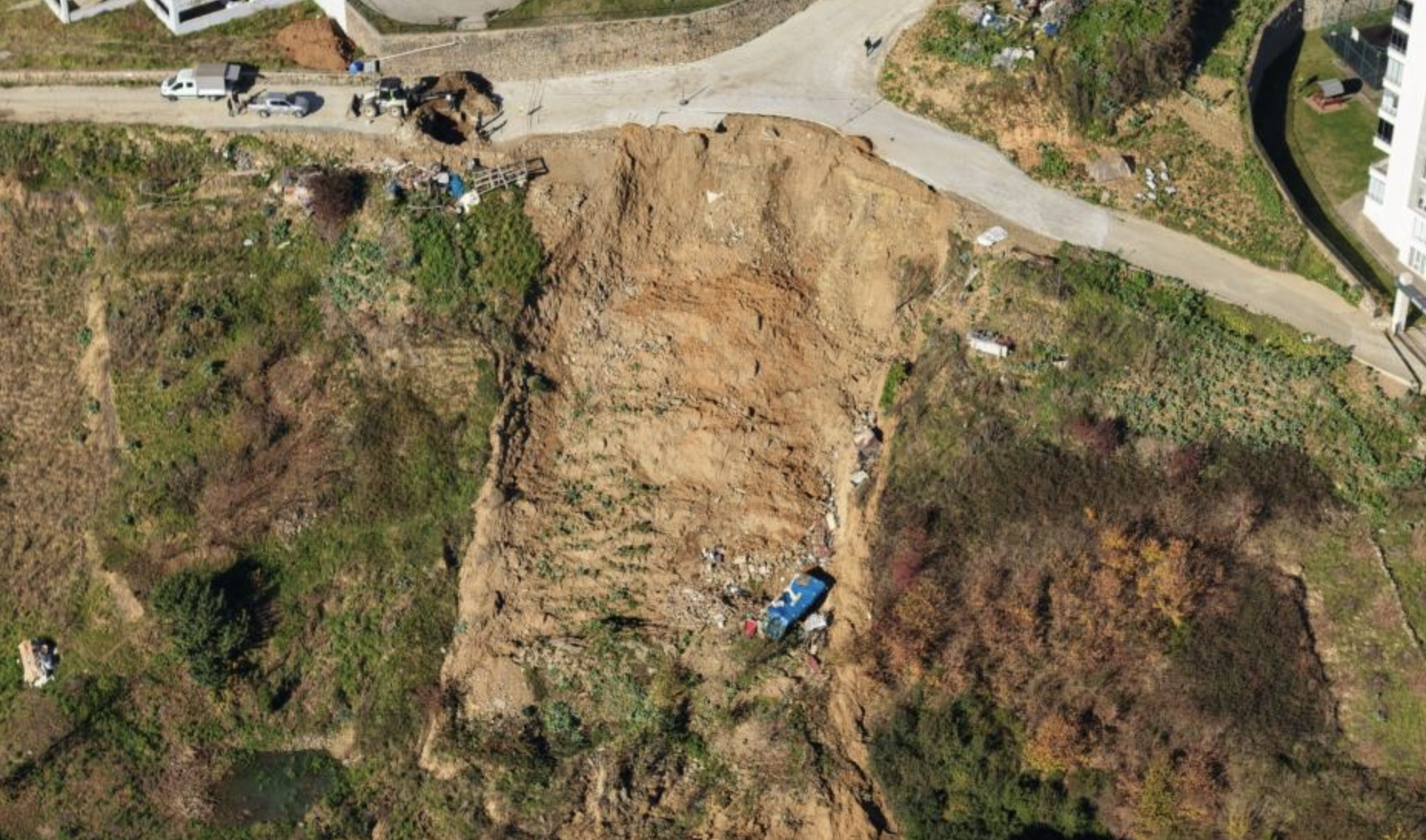 Ekran Resmi 2026 12 31 09.33.01