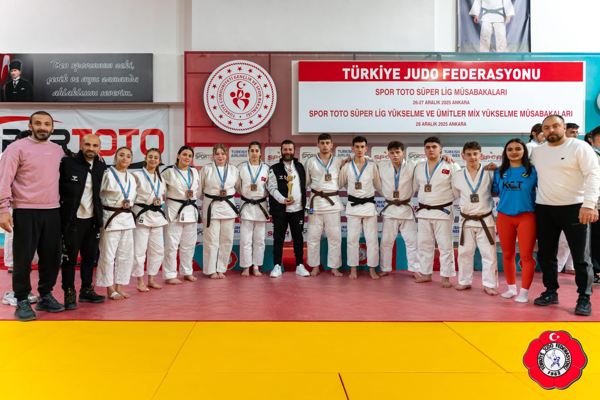 F76C3B9A Fc7D 4601 9A4E C4834633B282