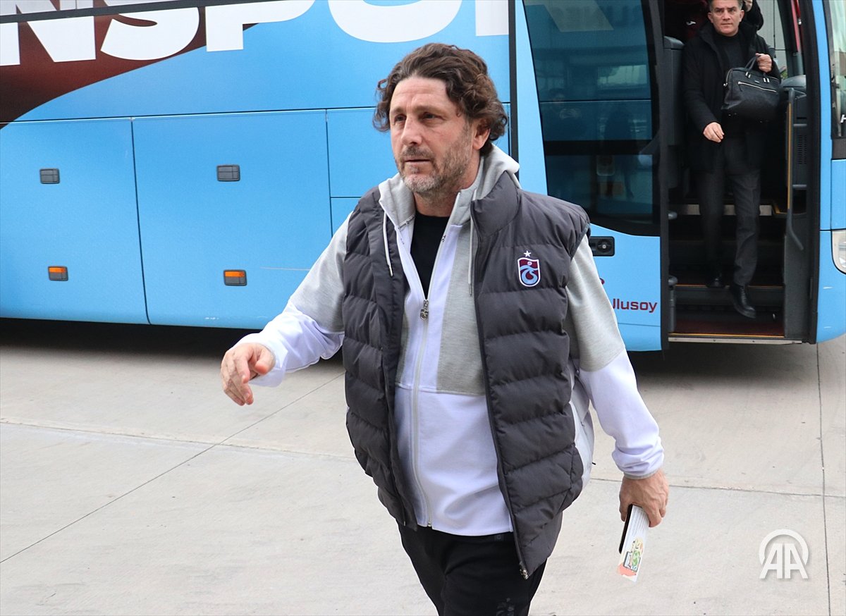 G8Svn9 P X E A Ay 2 Q