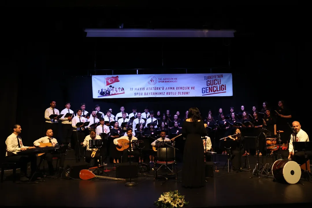 Gençlik Haftası’nı, Gsb Trabzon Gençlik Korosu’nun Eşsiz Konseriyle Tamamladık! 🎶Katılım Göste