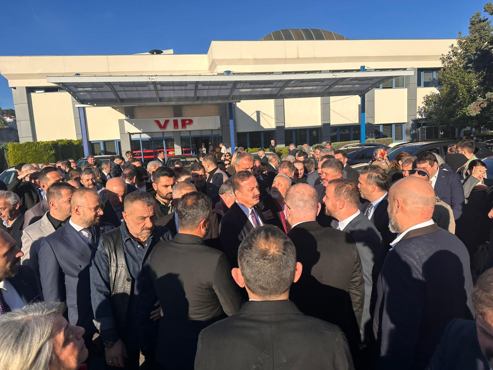 Whatsapp Image 2025 12 03 At 09.21.00