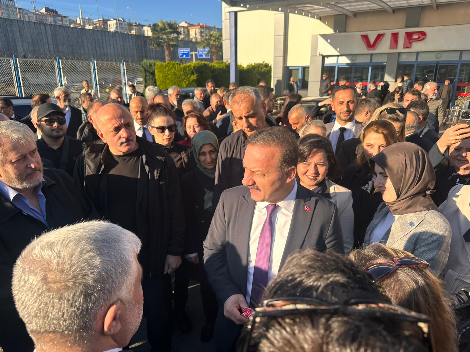 Whatsapp Image 2025 12 03 At 09.21.01