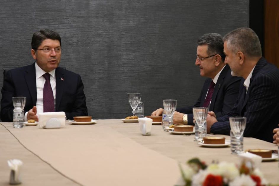 Whatsapp Image 2025 12 04 At 23.04.41 (1)