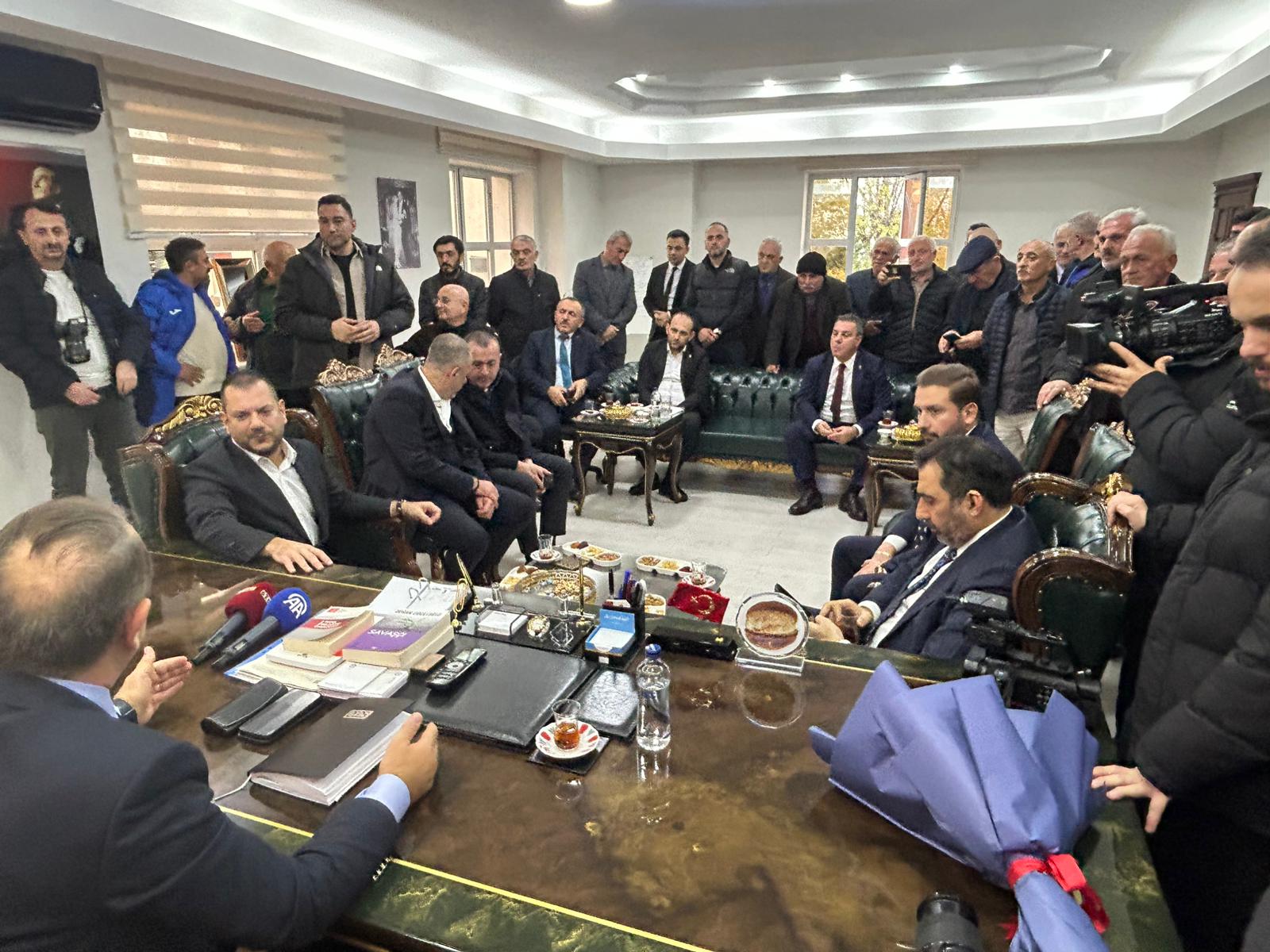 Whatsapp Image 2025 12 12 At 14.12.44