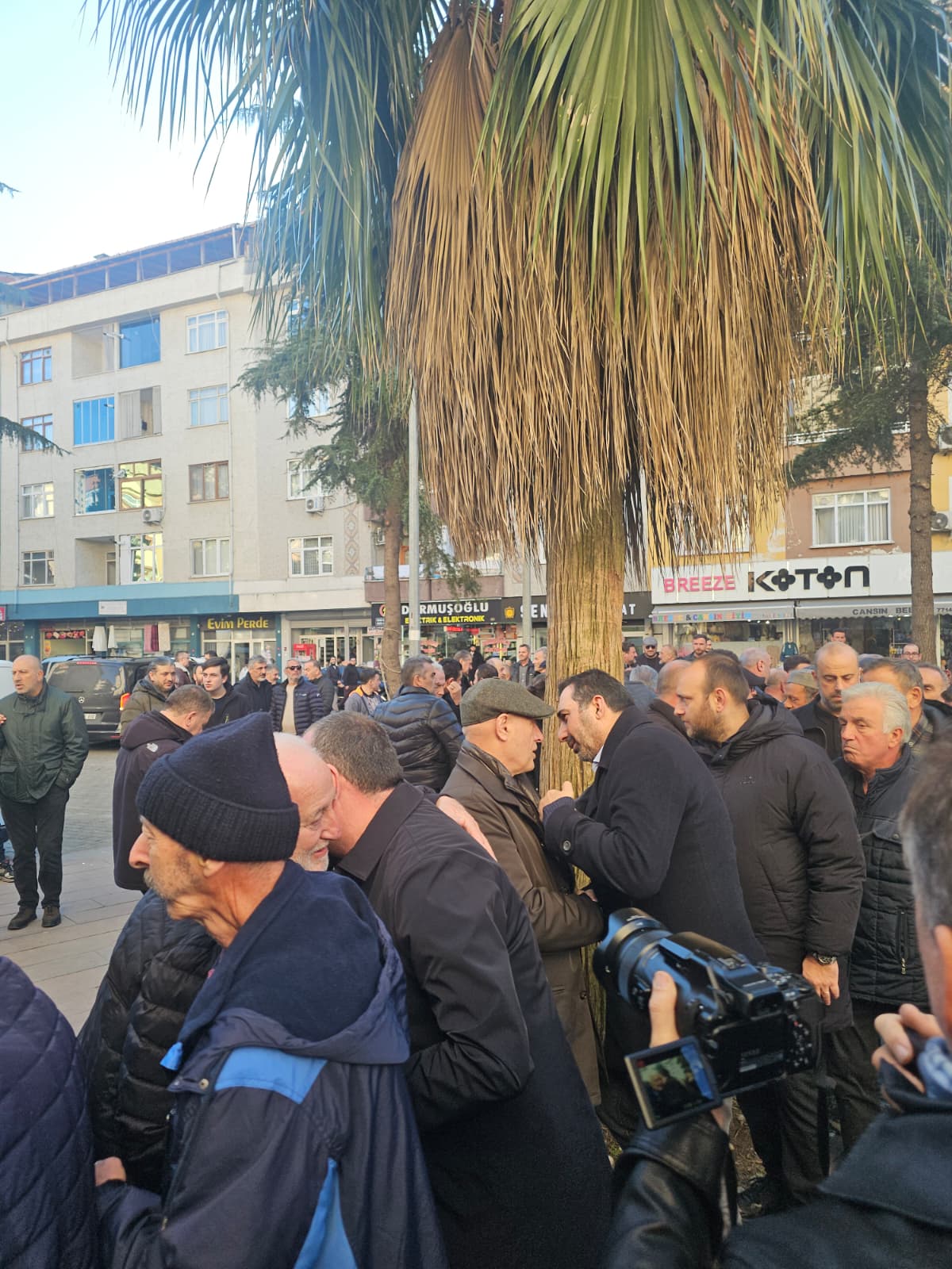 Whatsapp Image 2025 12 20 At 14.13.26 2-1