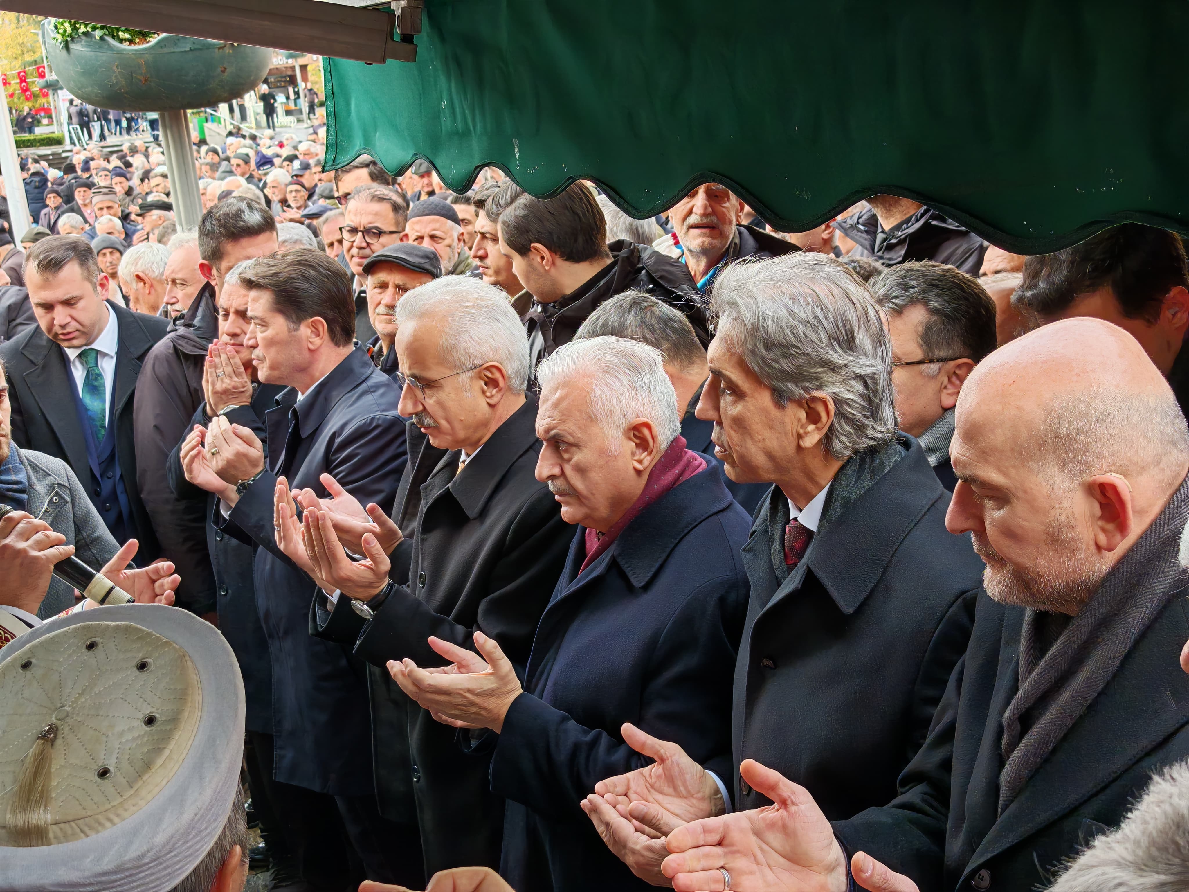 Whatsapp Image 2025 12 25 At 12.56.40