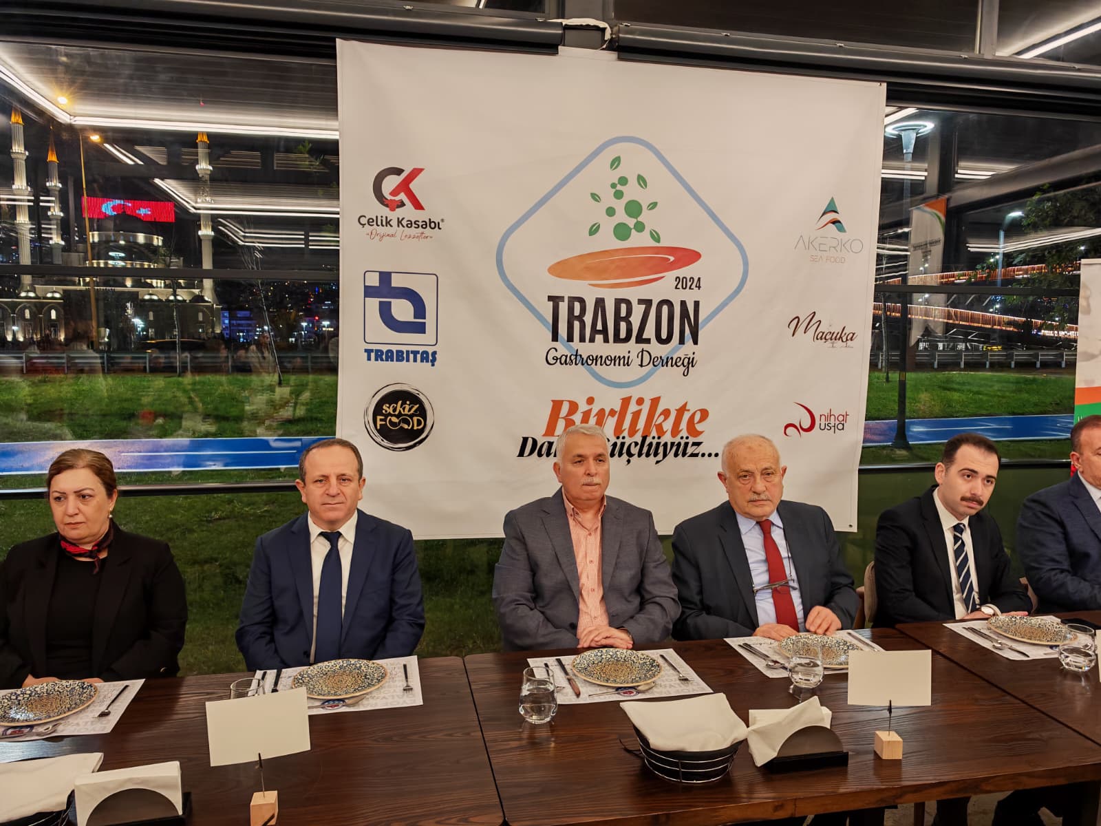 Whatsapp Image 2025 12 27 At 19.32.14