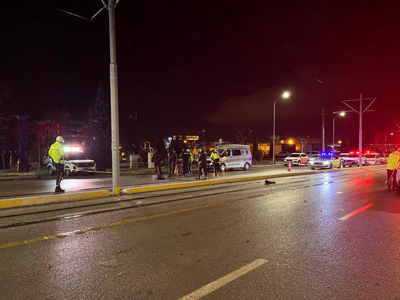 3850996 69A96178Be1A1D1C16B6Ff6Cd9F9099E