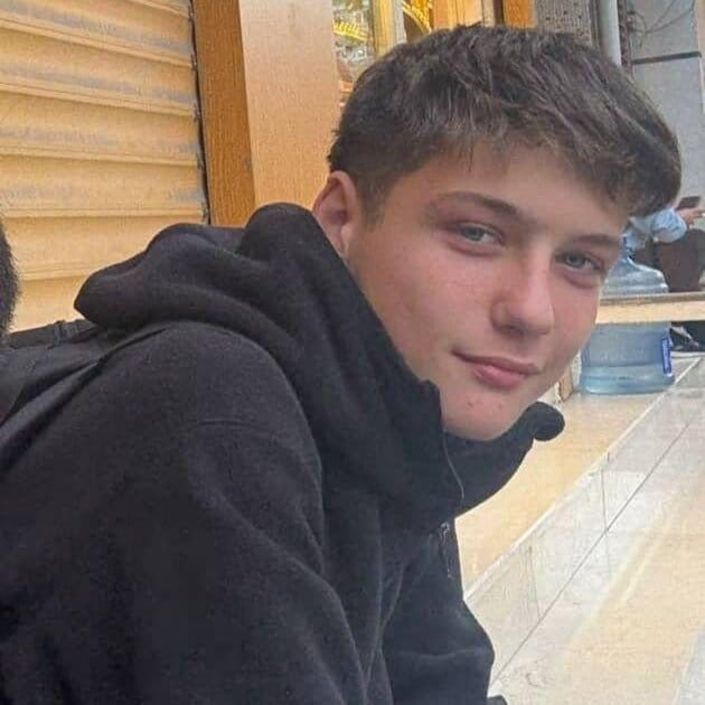 3854337 E1B947824B1421De359C5A88464089F7