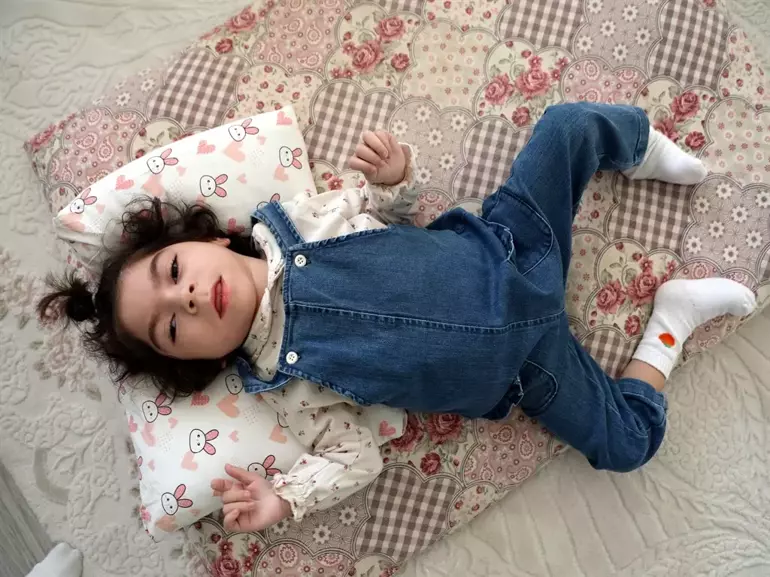 6971D84B6A554F24E6875F8E