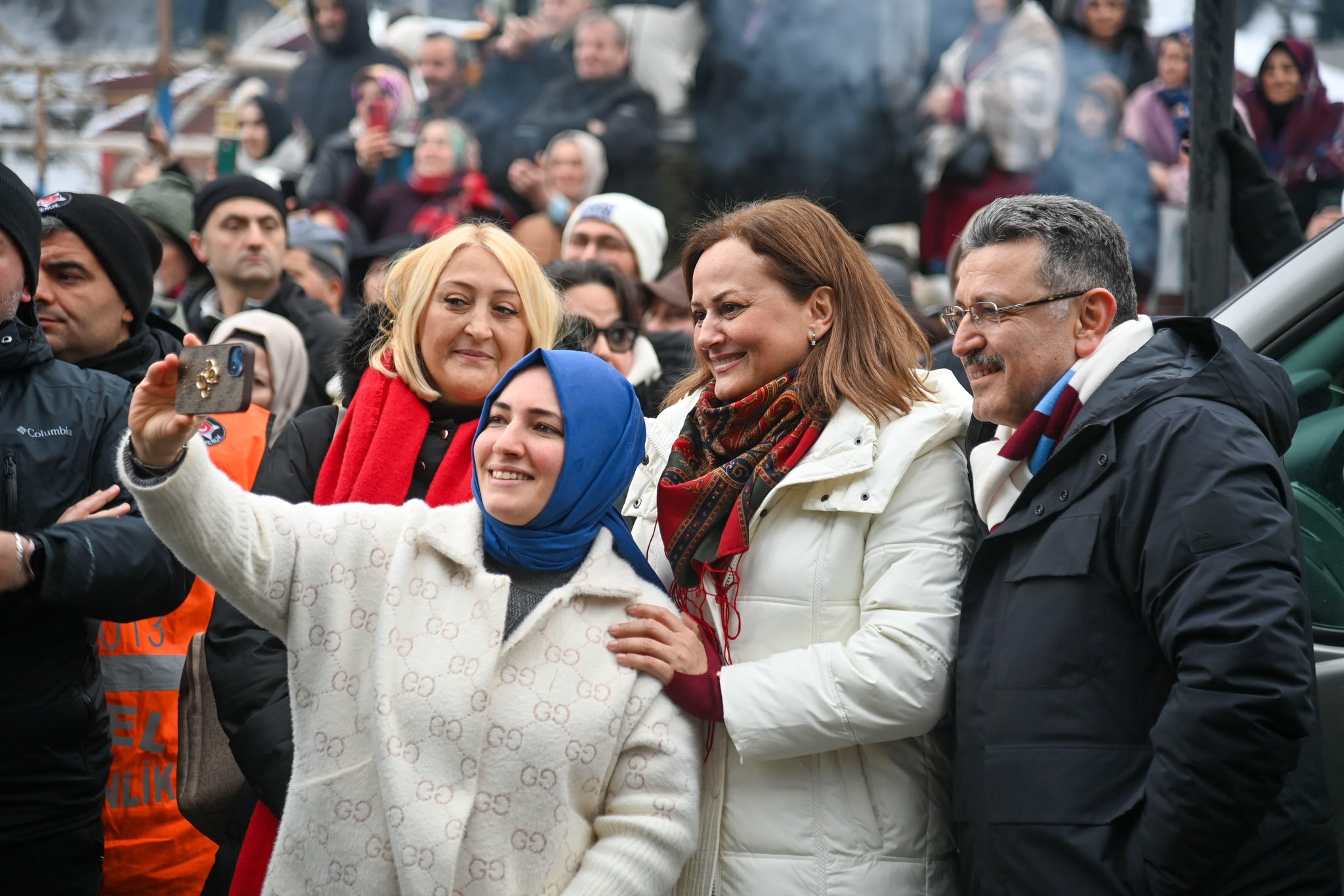 G H Rz7Y Xg A A Ui V9