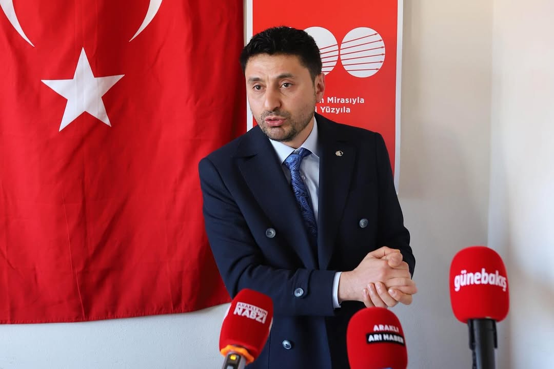 Vi̇ra Arakli!Chp Araklı Belediye Başkan Adayımız Osman Dilber’in Aday Tanıtım Toplantısına Katıld