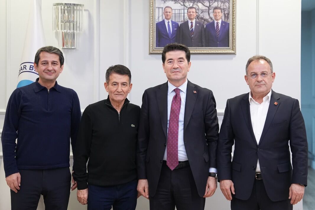 640842506 18308213956258767 1752063789233105385 N