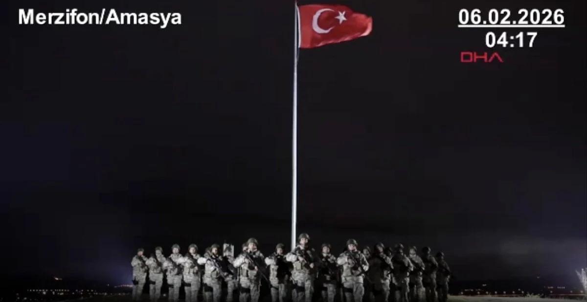 6985846C2D527125 W1200Xh618