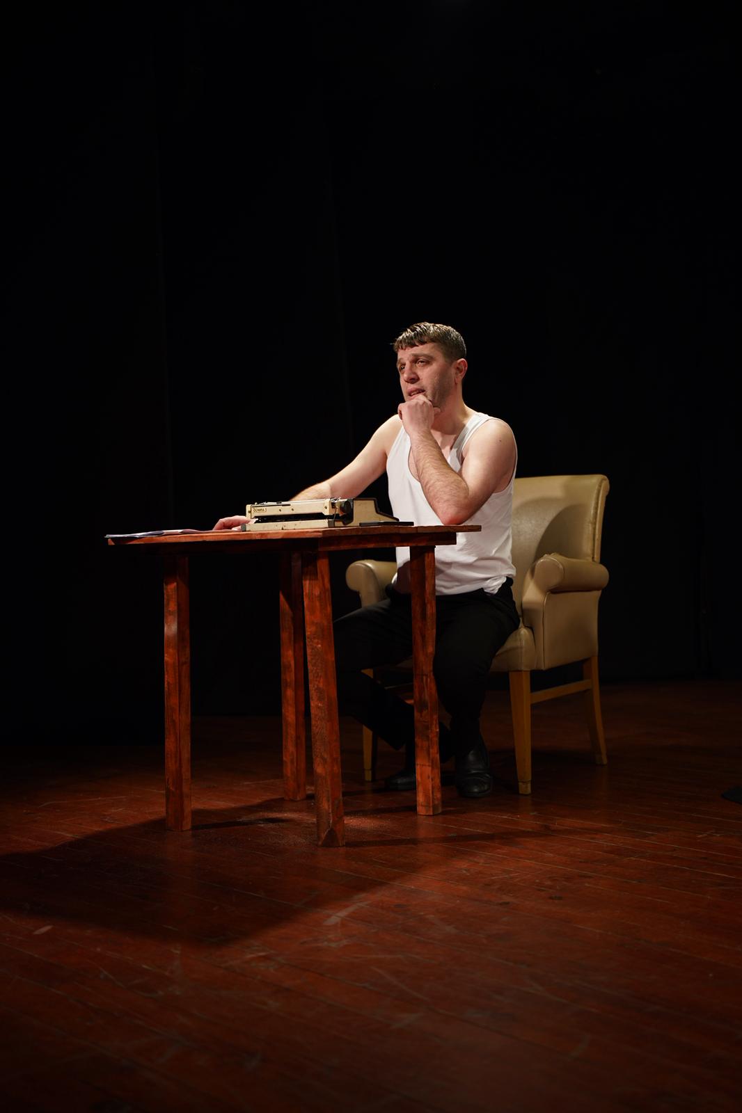 83D287F7 72B1 45C7 Befd 23C794B679F3