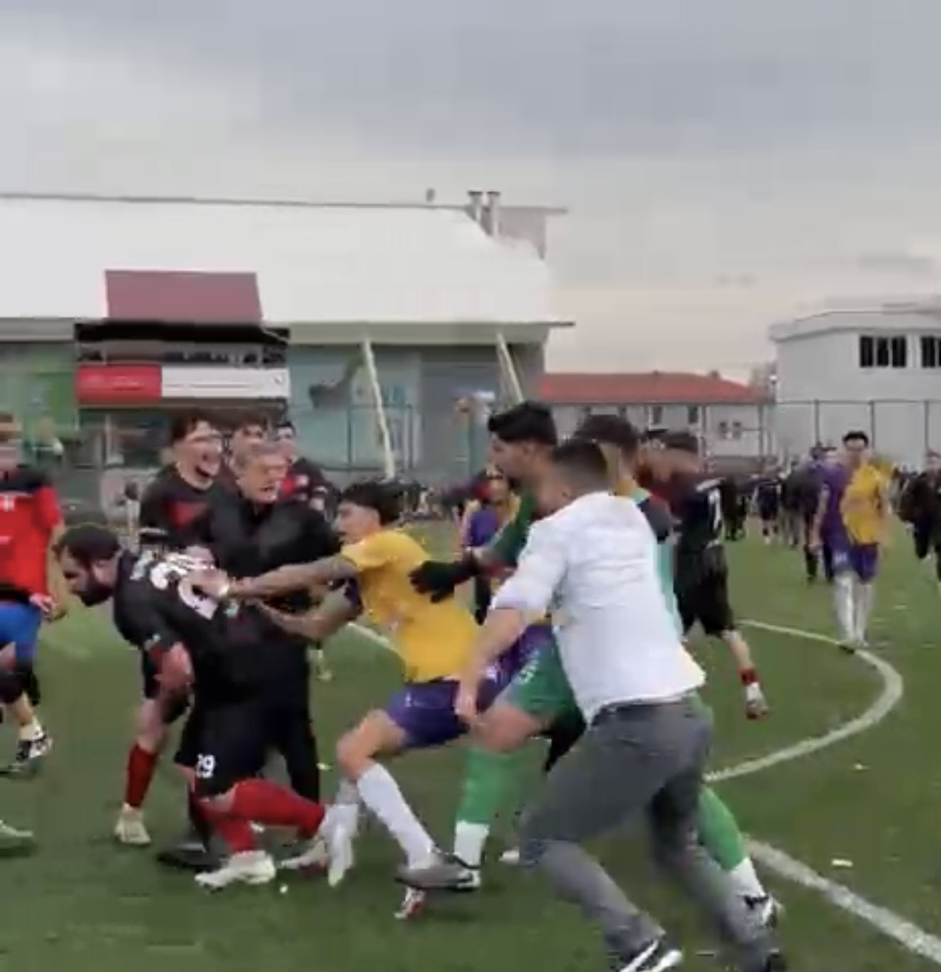 A M A T O R M A C T A K A V G A 1 Y A R A L I 1180164 350568