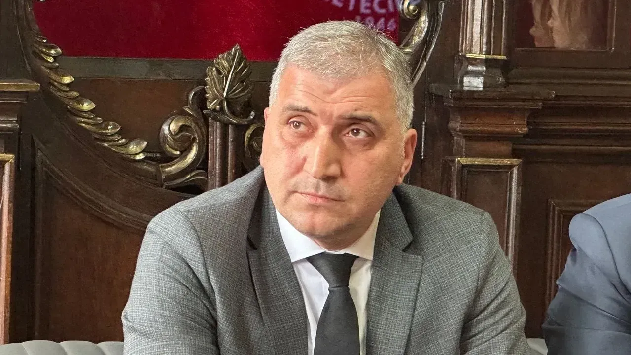 Chp Ortahisar Ilce Baskani Haluk Batmaz Gecim Yoksa Secim Var 2 1