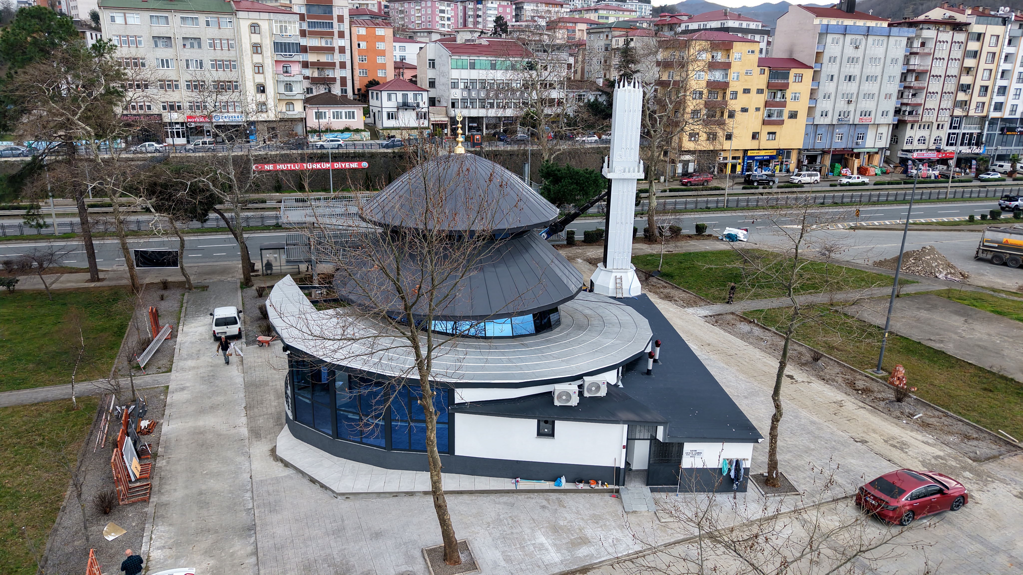 D E N I Z E N A Z I R C A M L I C A M I I L K T E R A V I H L E 1171954 348119