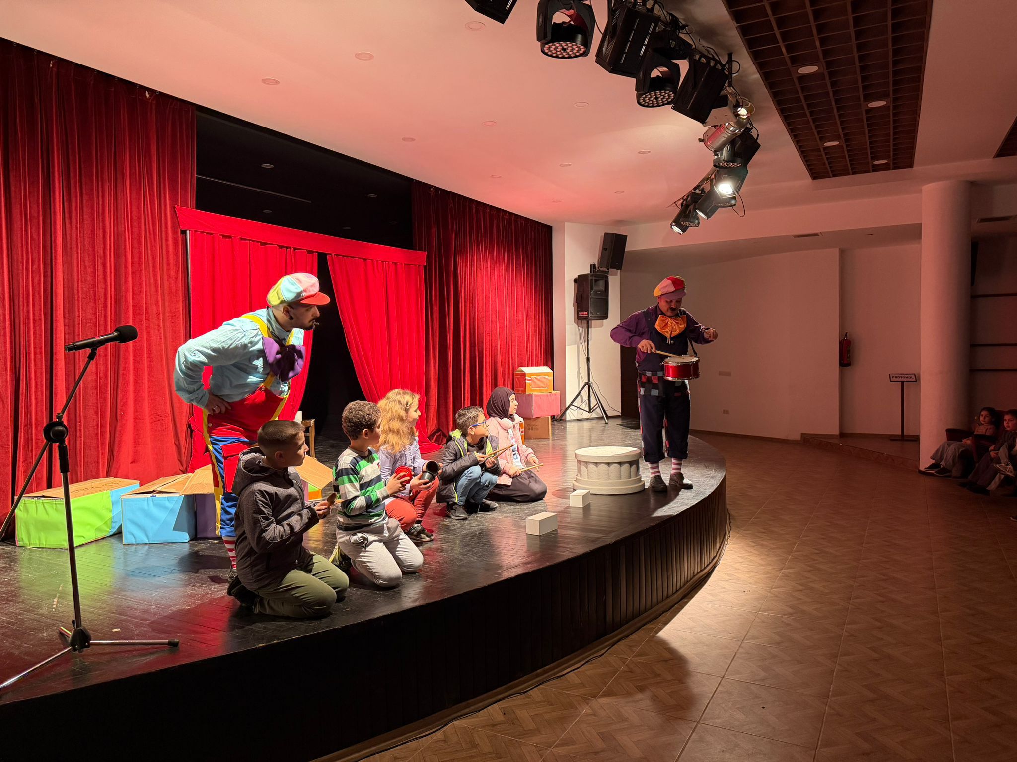 Da0399Fc 902A 45Ca 945E C24700Ed2811-2