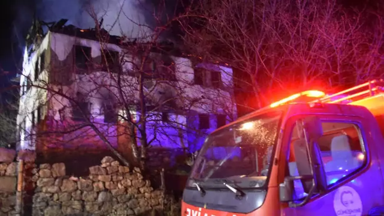 Gumushanede Feci Olay Yanginda Hayatini Kaybetti 1771187896 1694