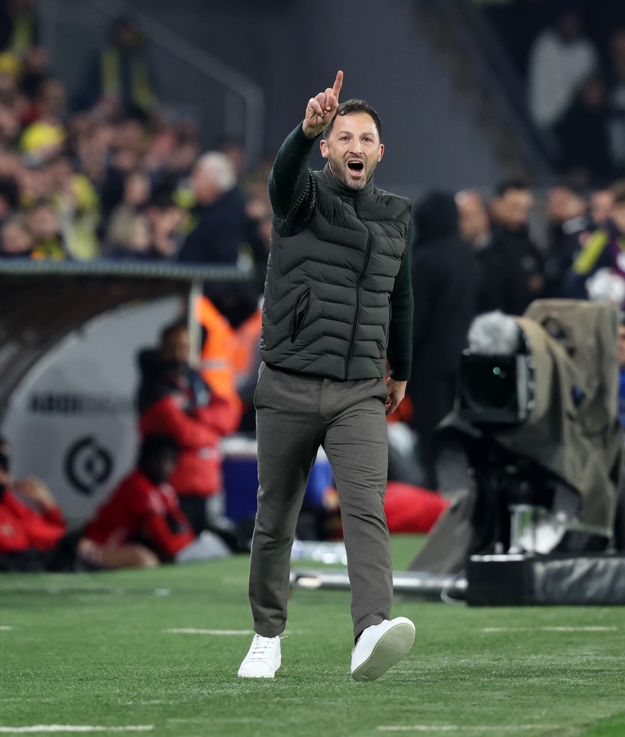 H Av U Lv W8 A A G G6Z