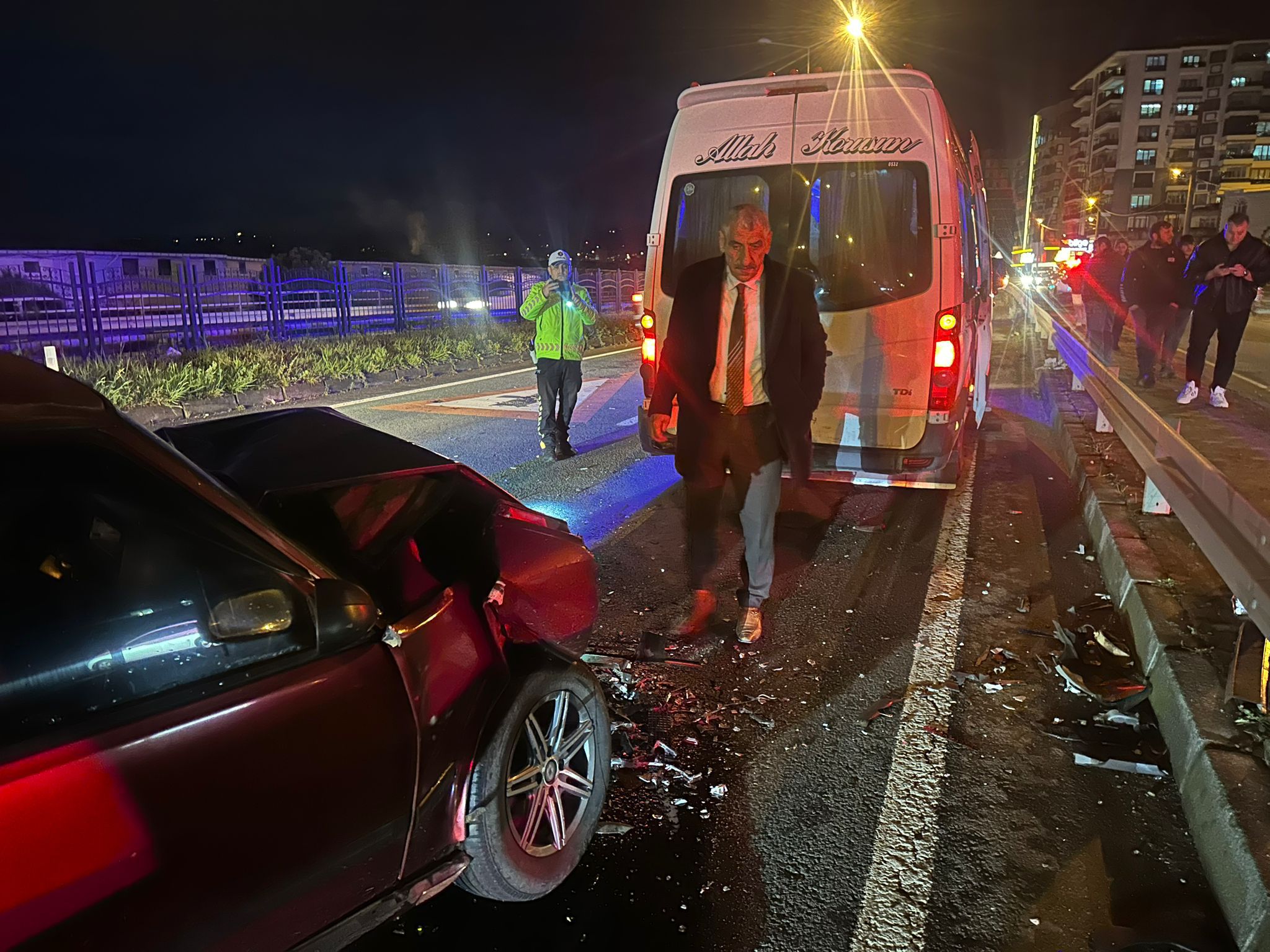 R I Z E’ D E O T O M O B I L M I N I B U S E C A R P T I 1 Y A R 1150623 341713