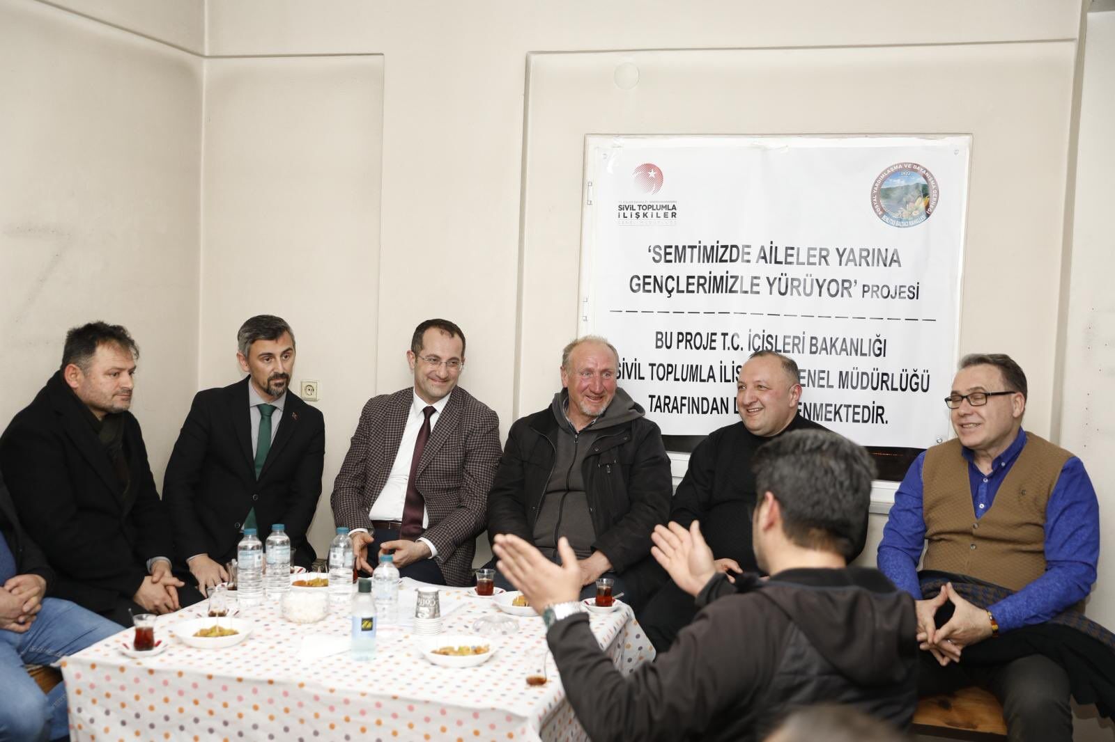 03Af9E3C 6498 4E84 9Ae7 B83086F27Dc5