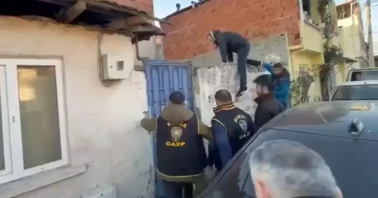 69B5178E6A554F24E688592A