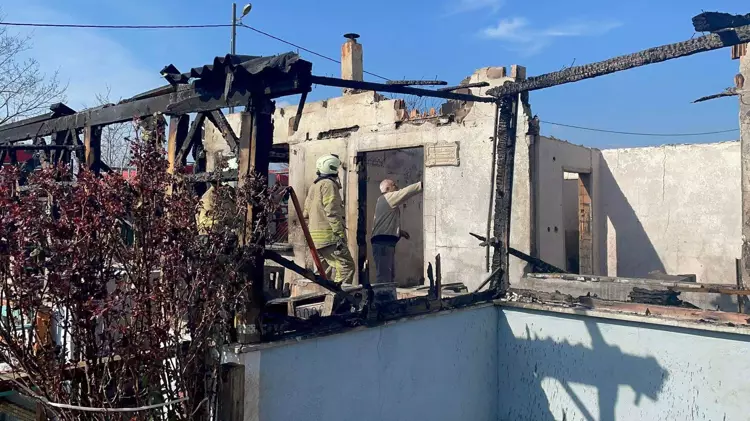 69C77E166B4683C9A388A92E