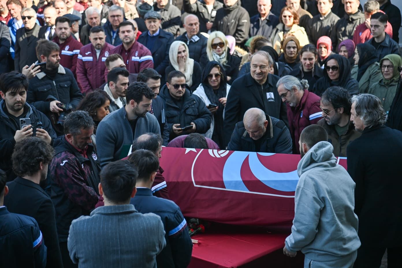 Dde60559 85Ed 4F46 8Dba 4B73Ddd07340