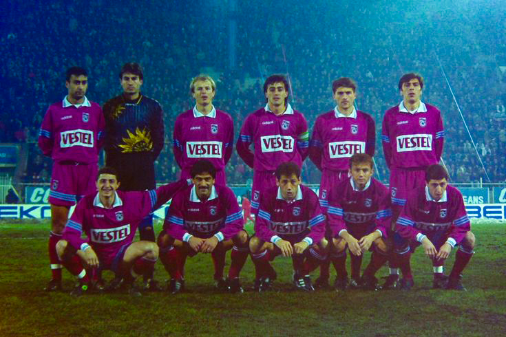 H E Gq R 4B U A A Se X8