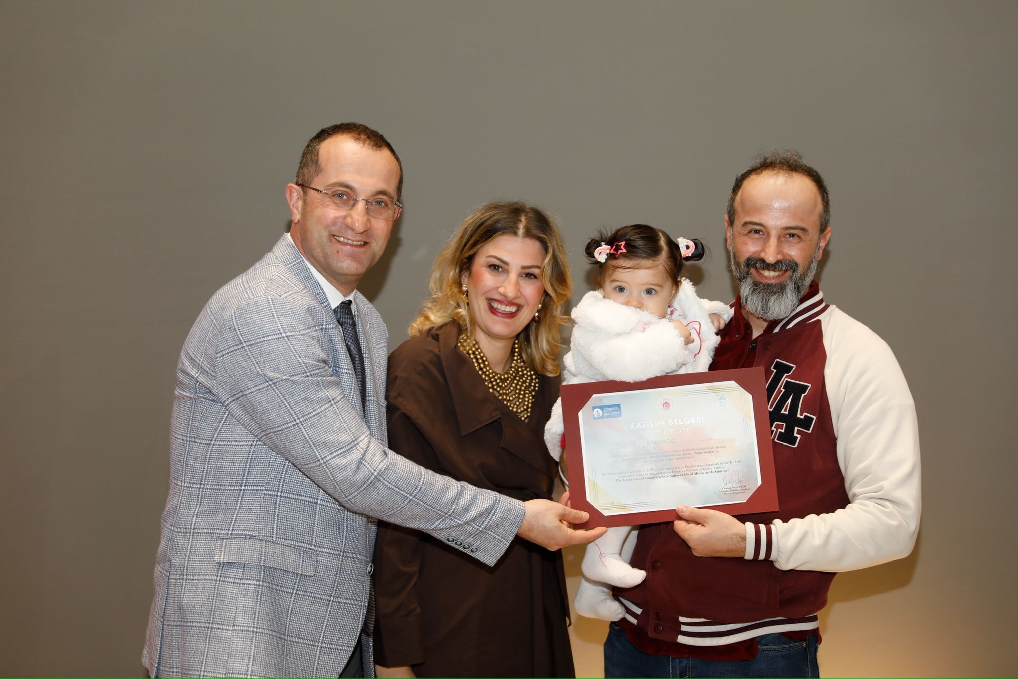 Resi̇m Sergi̇si̇ (9)