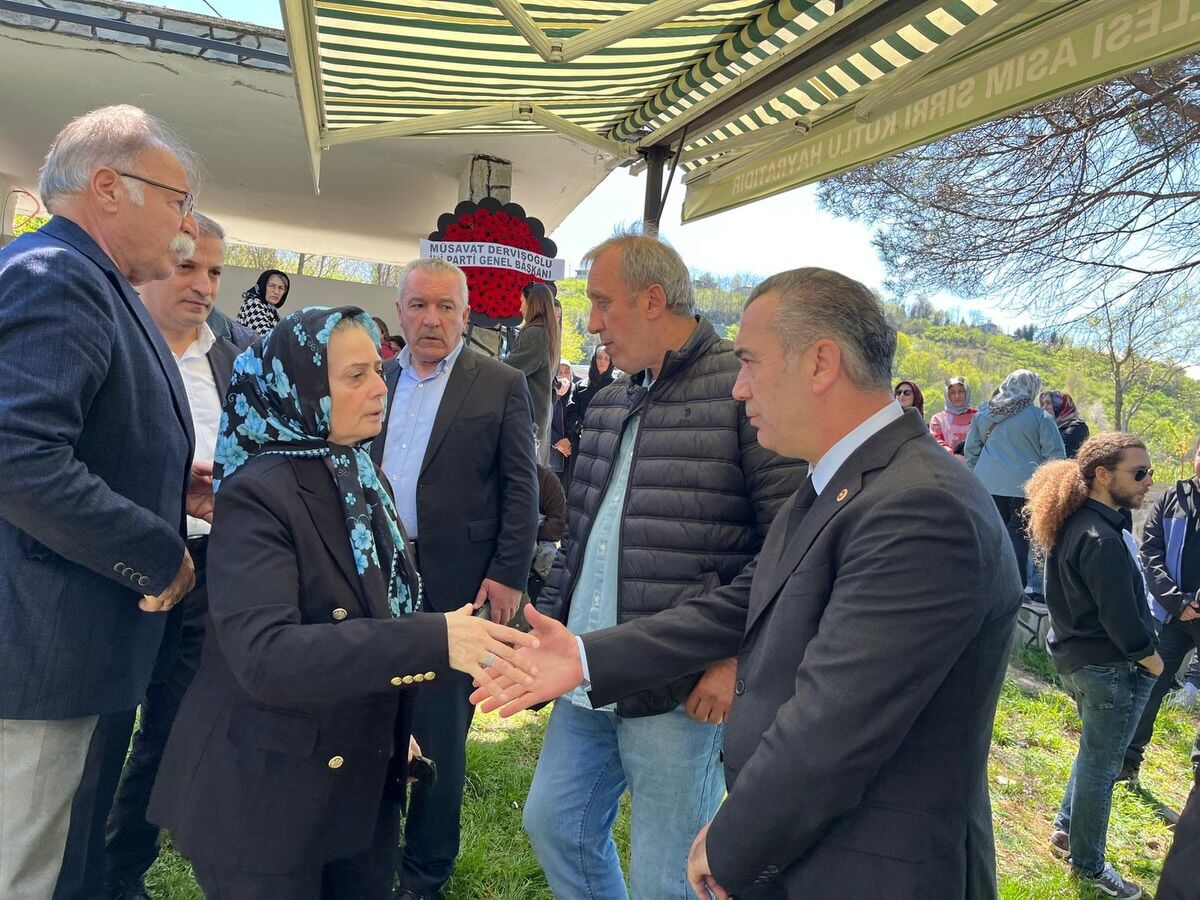 679922448 18317839570285752 219749110114861656 N