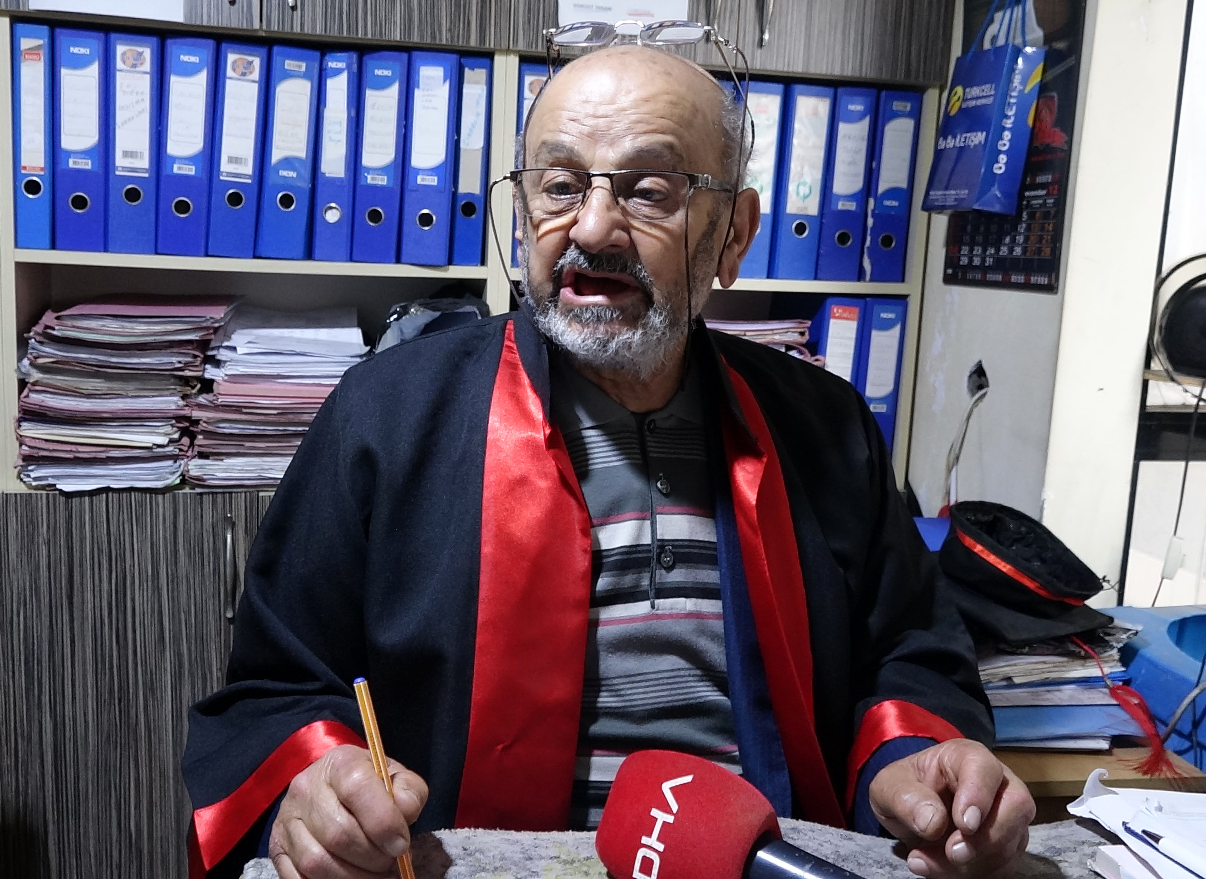 77 Y A S I N D A K I A R Z U H A L C I N I N U N I V E R S I T E A Z M 1228405 365393