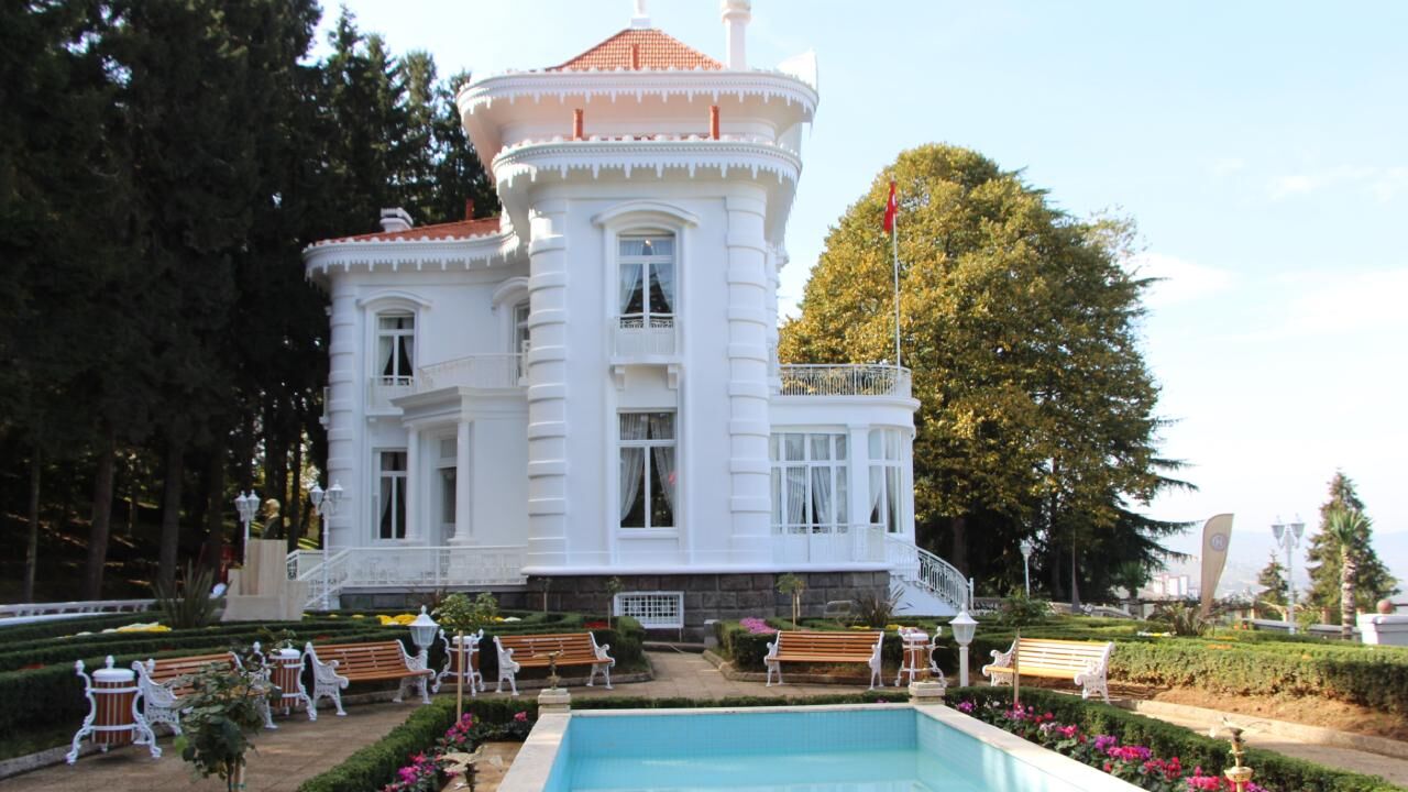 Atatürk Köşkü-2