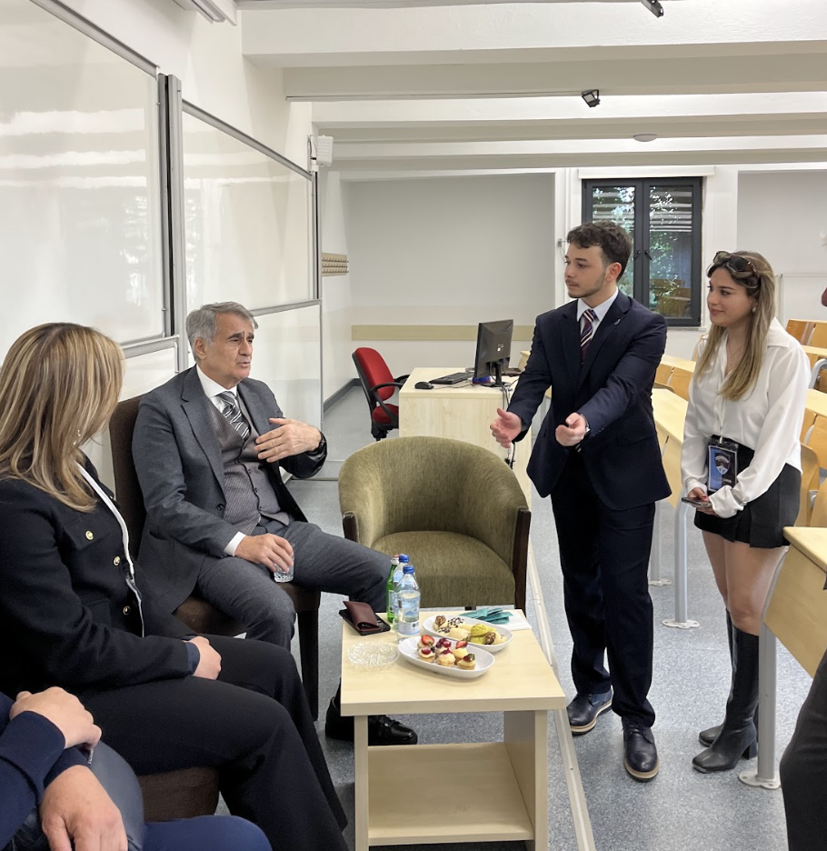 Ekran Resmi 2026 04 14 16.50.31