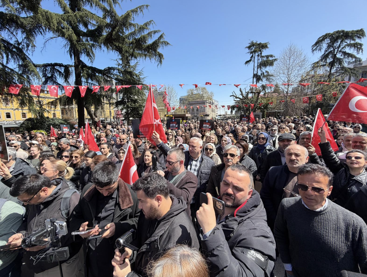 Ekran Resmi 2026 04 15 12.10.39