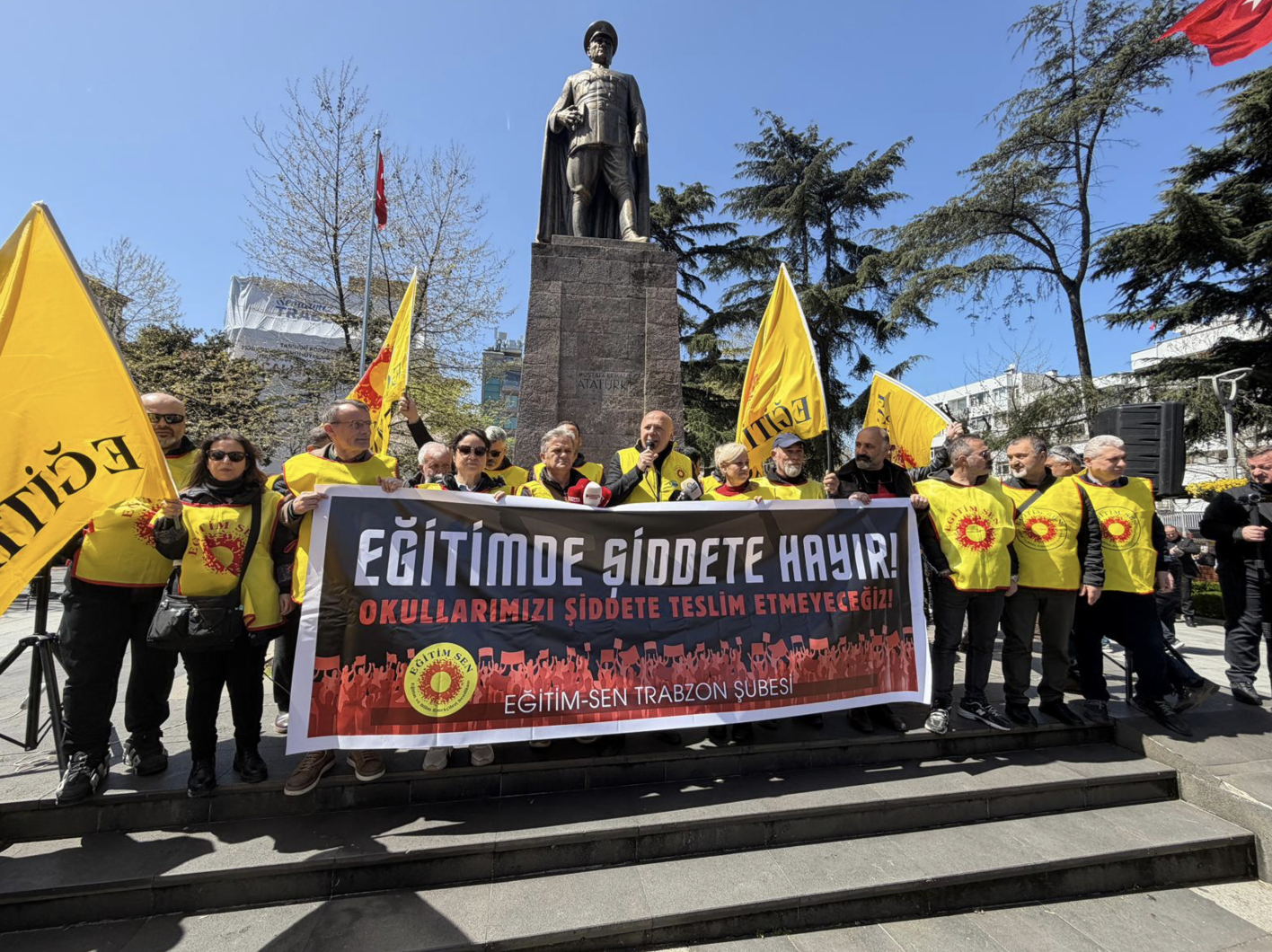 Ekran Resmi 2026 04 15 12.50.48