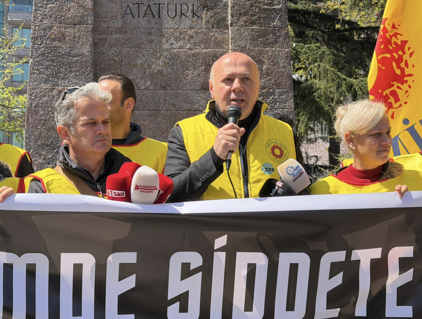 Ekran Resmi 2026 04 15 12.50.54