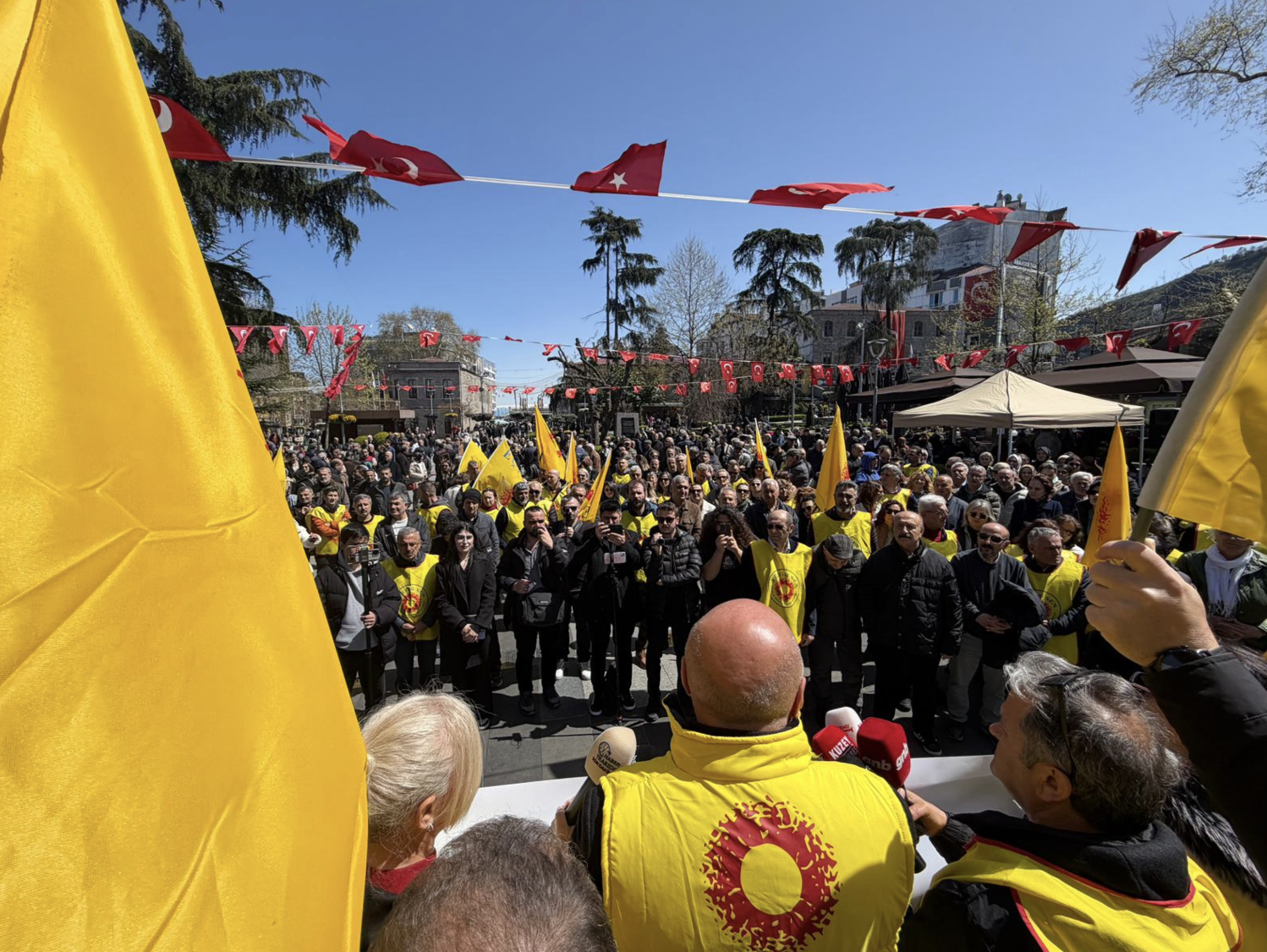 Ekran Resmi 2026 04 15 12.51.00