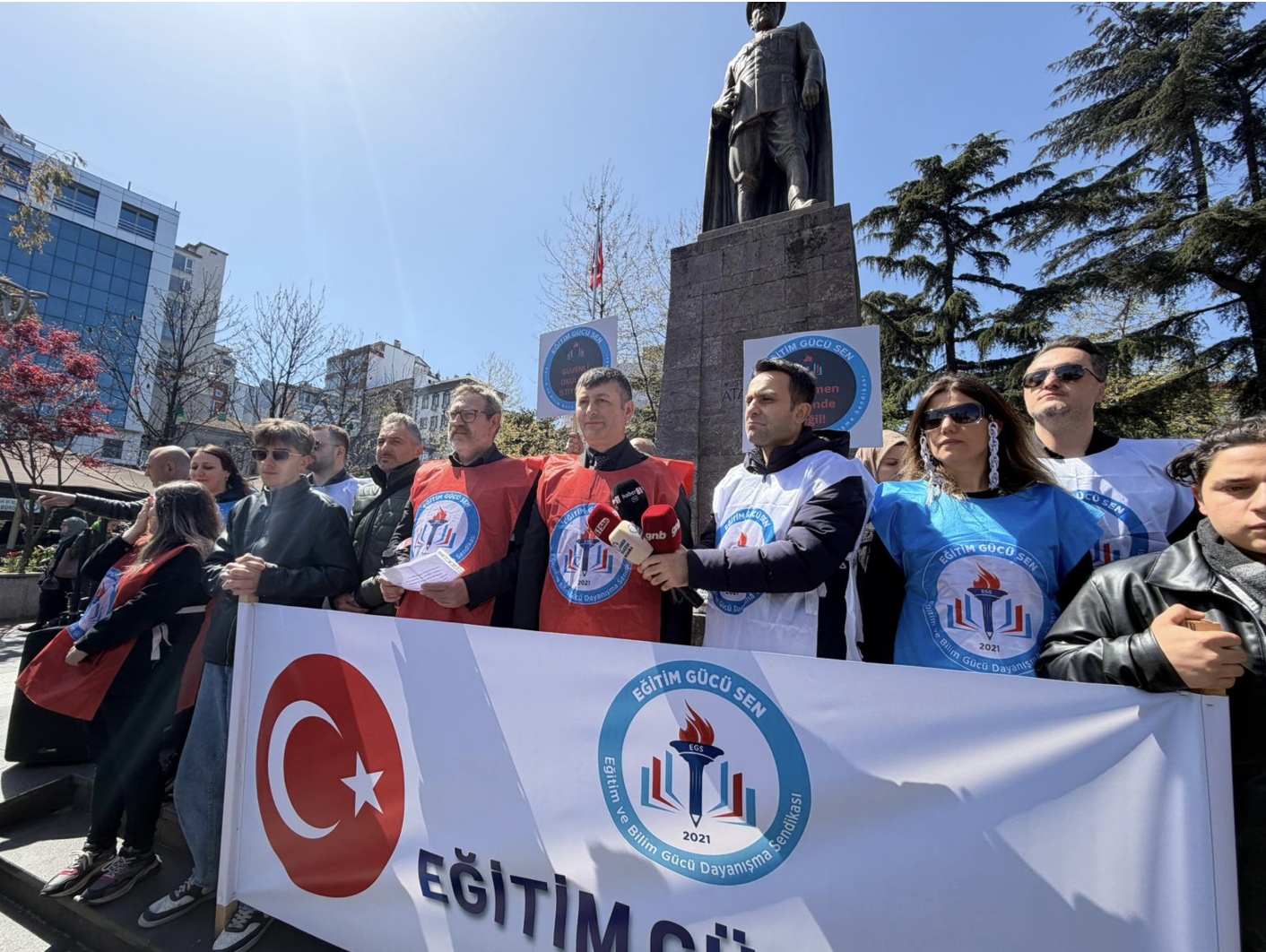 Ekran Resmi 2026 04 15 13.20.46