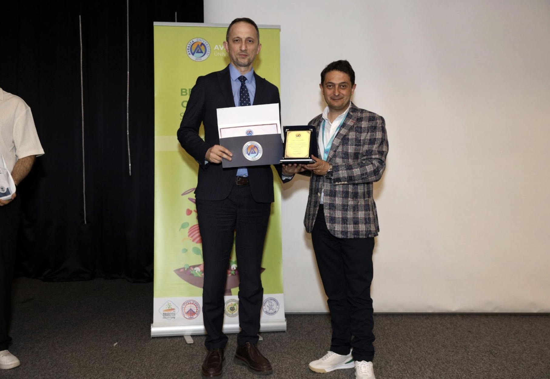 Ekran Resmi 2026 04 22 17.39.06