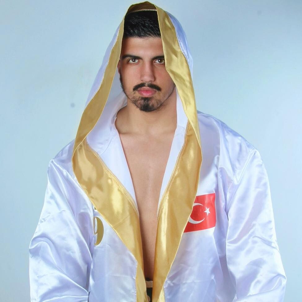 M I L L I B O K S O R K A L K A N R U S H O C A N I N Y A P T I G I 1279491 380716