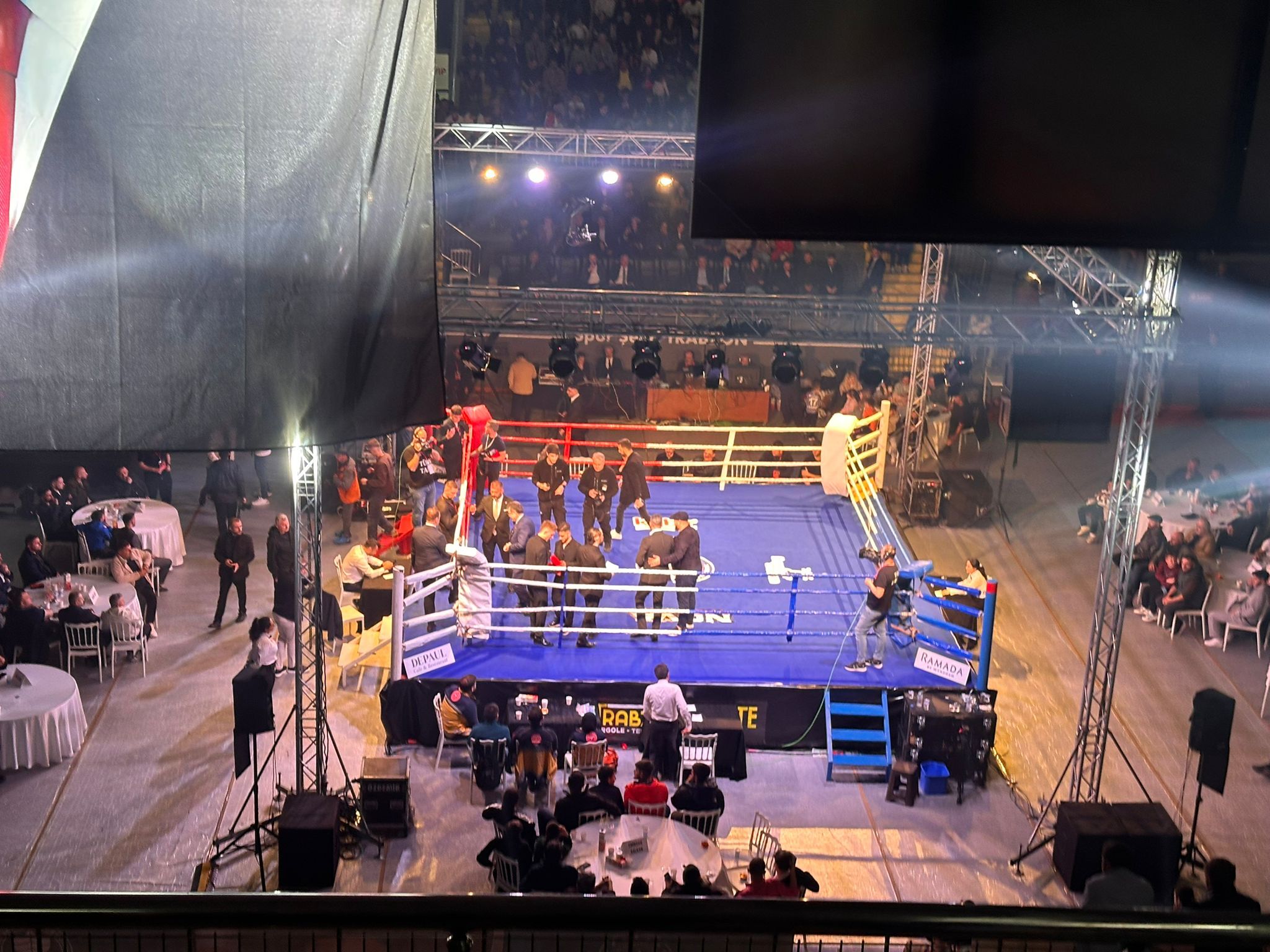 M I L L I B O K S O R K A L K A N R U S H O C A N I N Y A P T I G I 1279496 380716