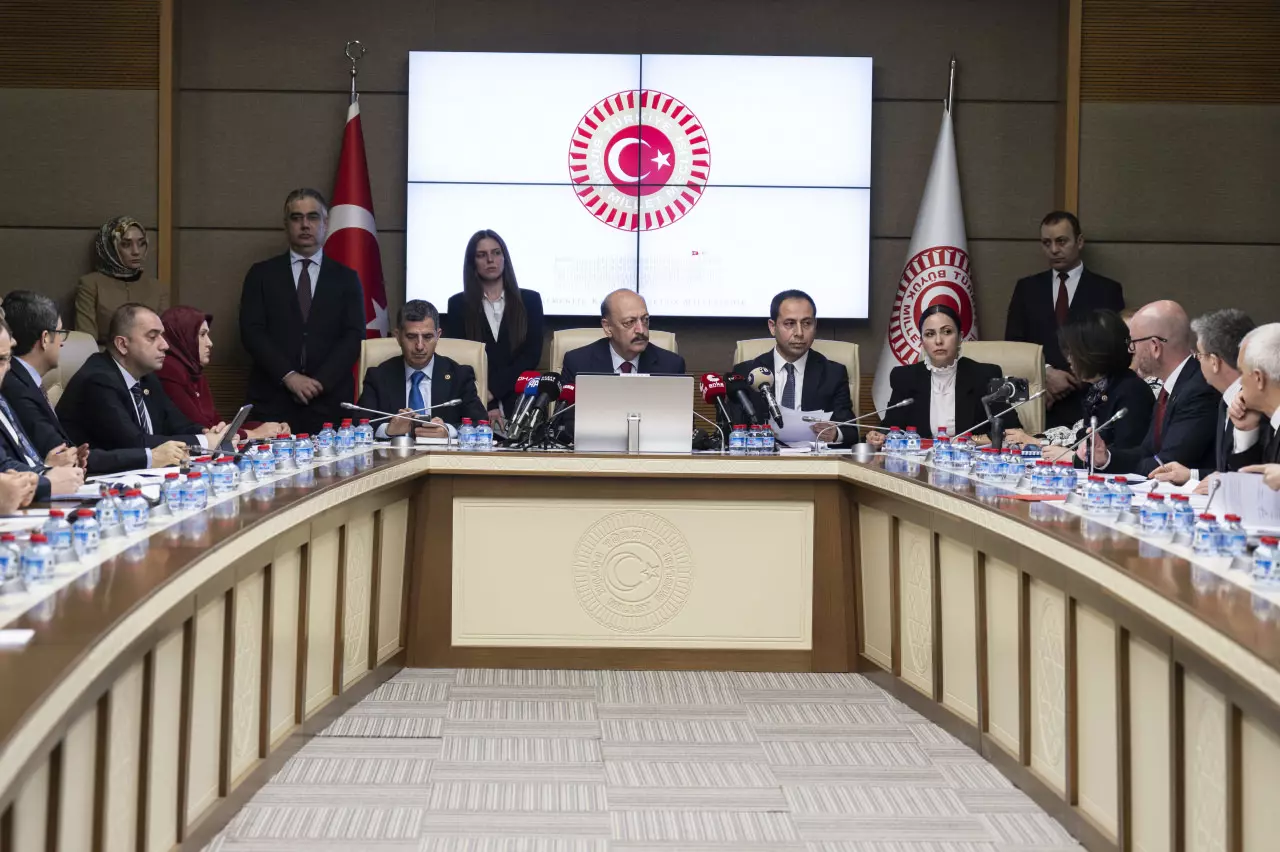 P Y0J4 1775166696 1069