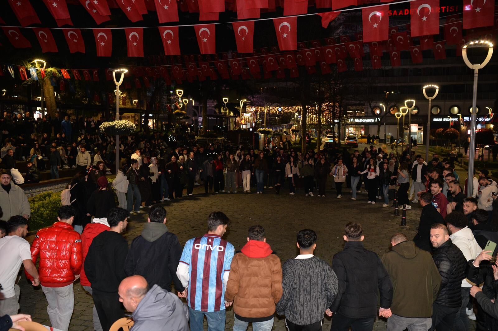 Whatsapp Image 2026 04 01 At 00.24.42 (1)