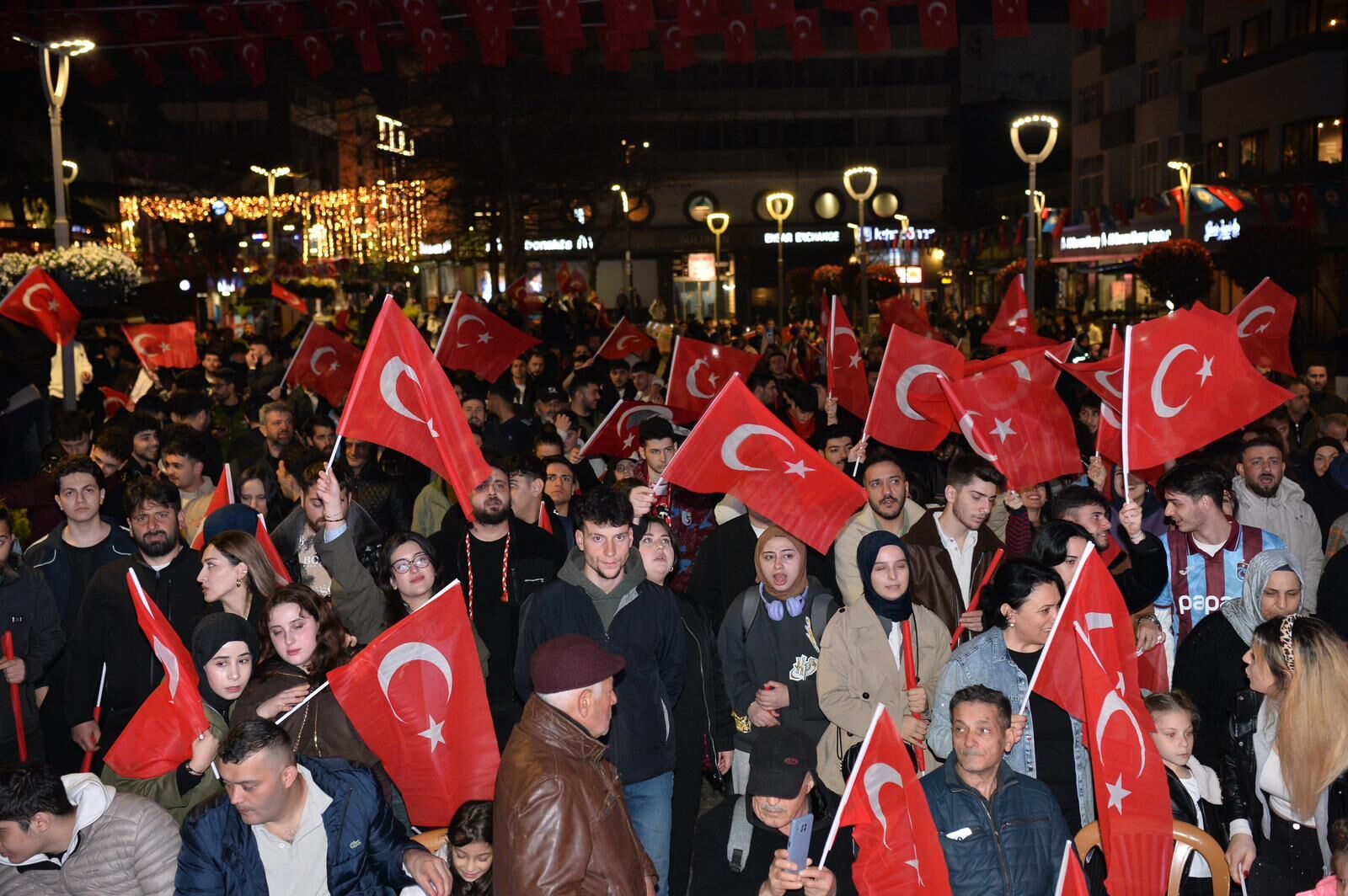 Whatsapp Image 2026 04 01 At 00.24.42 (2)