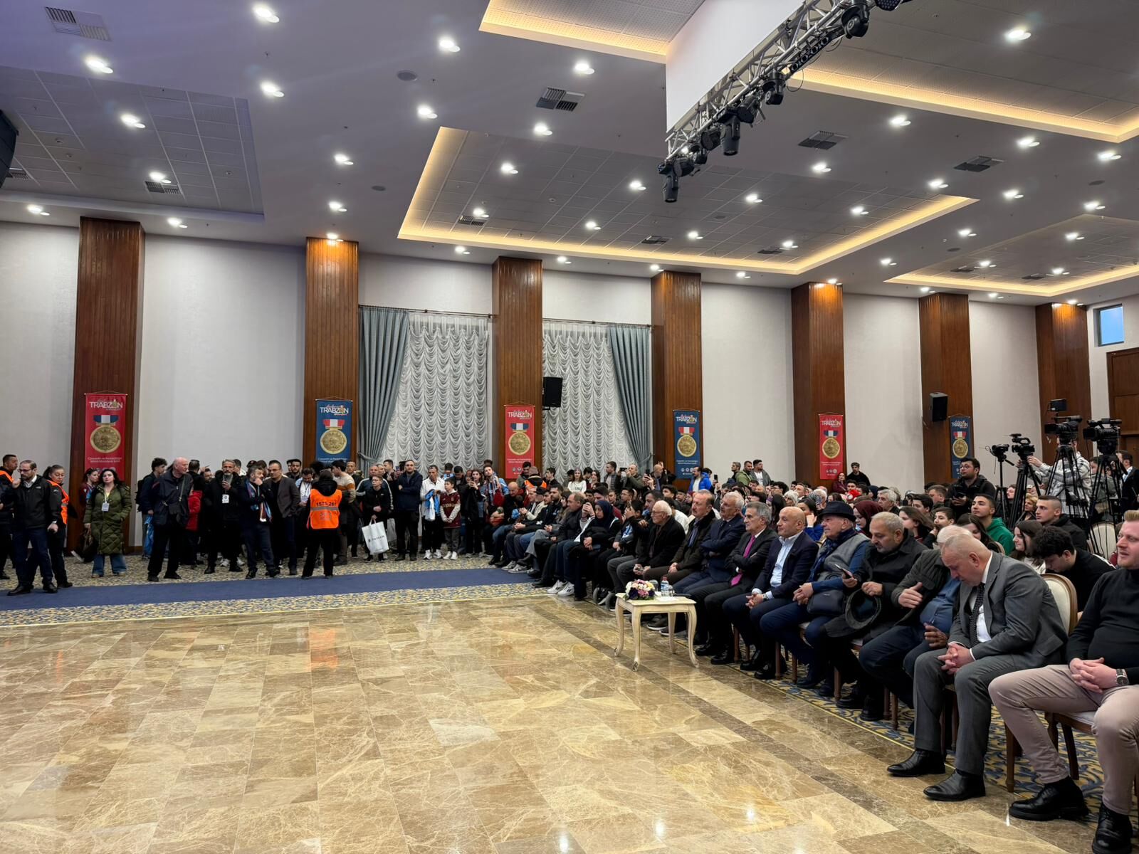 Whatsapp Image 2026 04 12 At 14.03.16 (2)