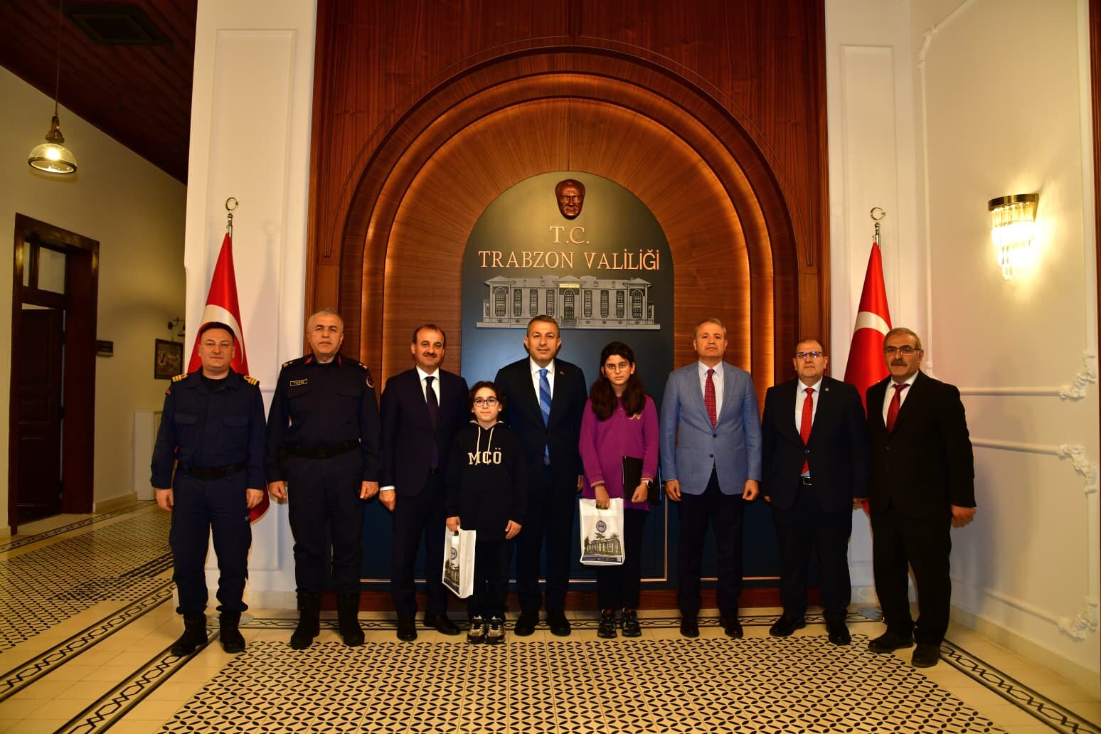 Whatsapp Image 2026 04 22 At 19.34.19