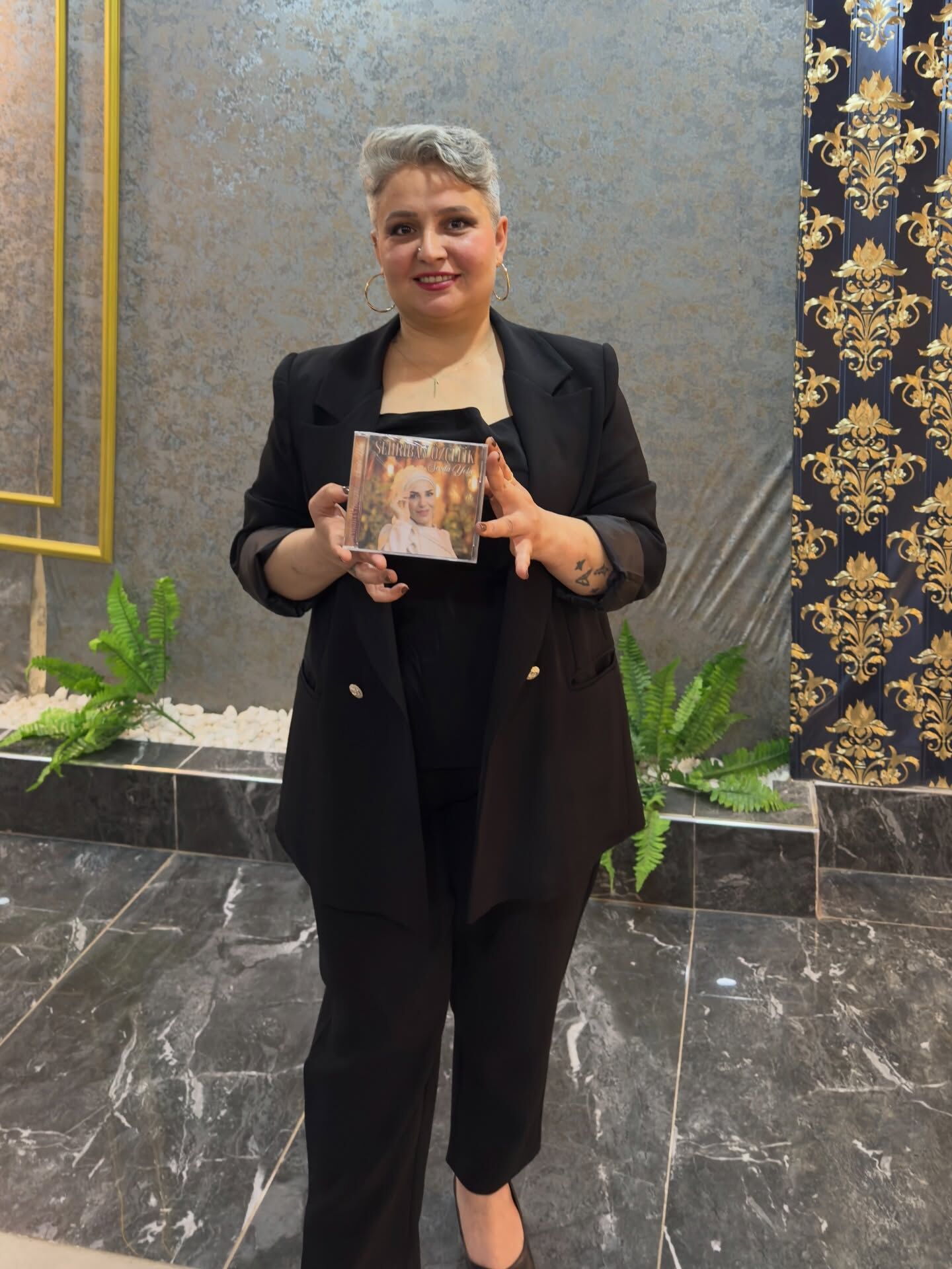 Y E R E L R A D Y O N U N S A H I B I E V I N D E O L U B U L U N D 1276963 380034